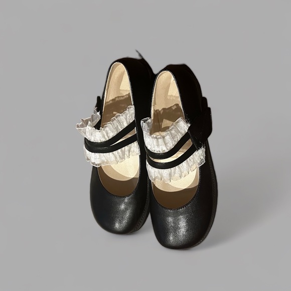 Shoes - Womens Buckle Straps Round Toe Lace Trim Mary Jane Shoes Size 8